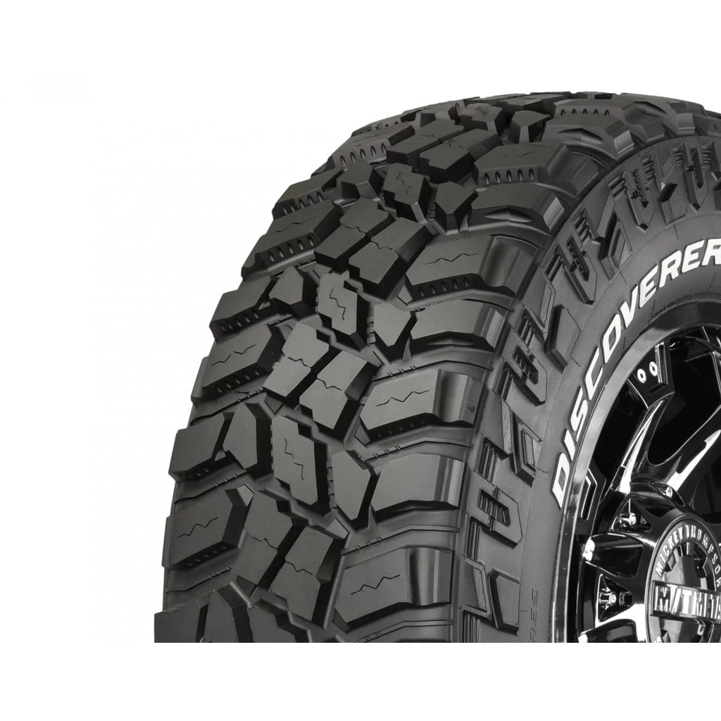 Pro 121Q LT295/70R17 Tire Cooper All-Season Discoverer STT