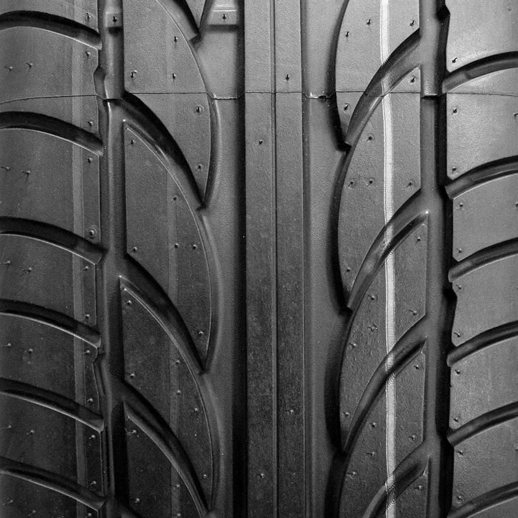 868 - Achilles 175/65R14 Tire 82H All-Season