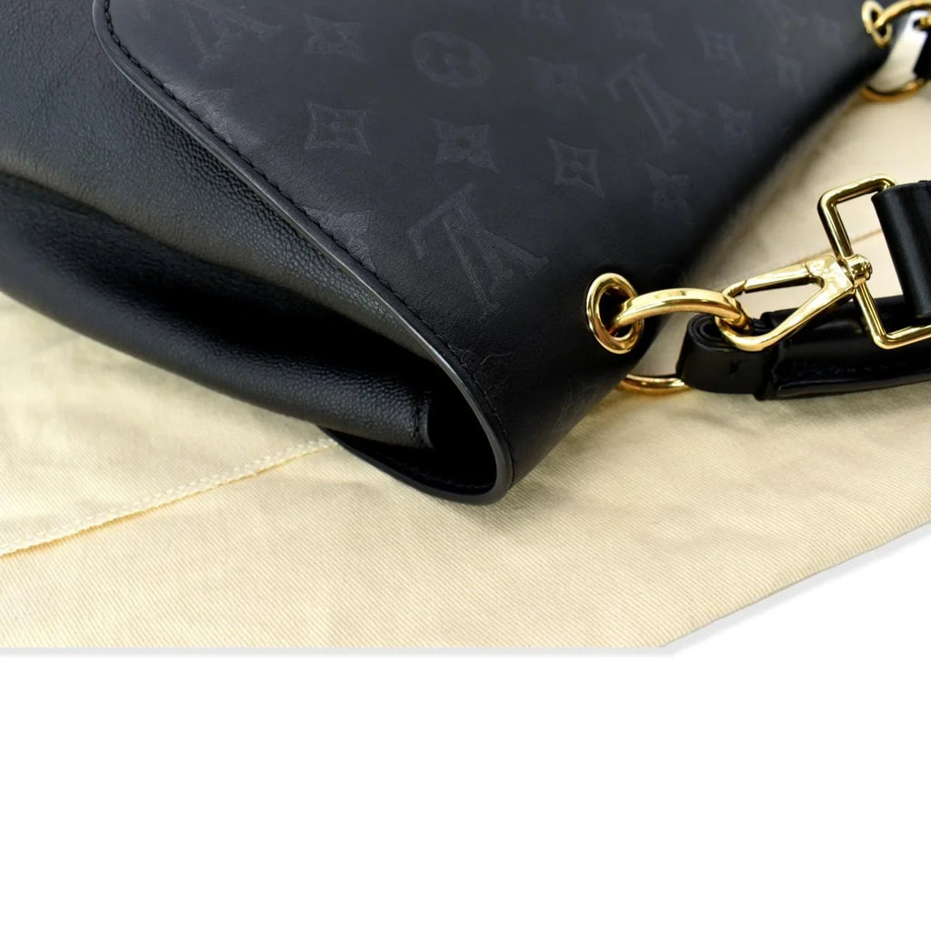 One Black Shoulder Bag Very Leather Handle Pre-owned Monogram