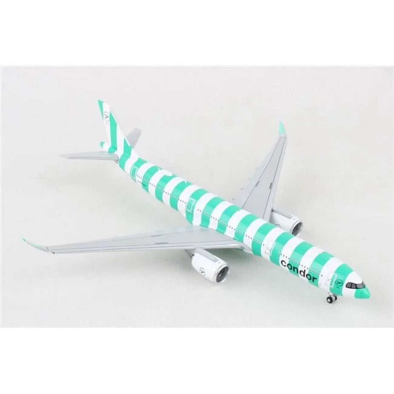 Green and by Airbus GeminiJets Airlines" Diecast 1/400 Commercial Stripes Model White A330-900 Airplane "Condor Aircraft