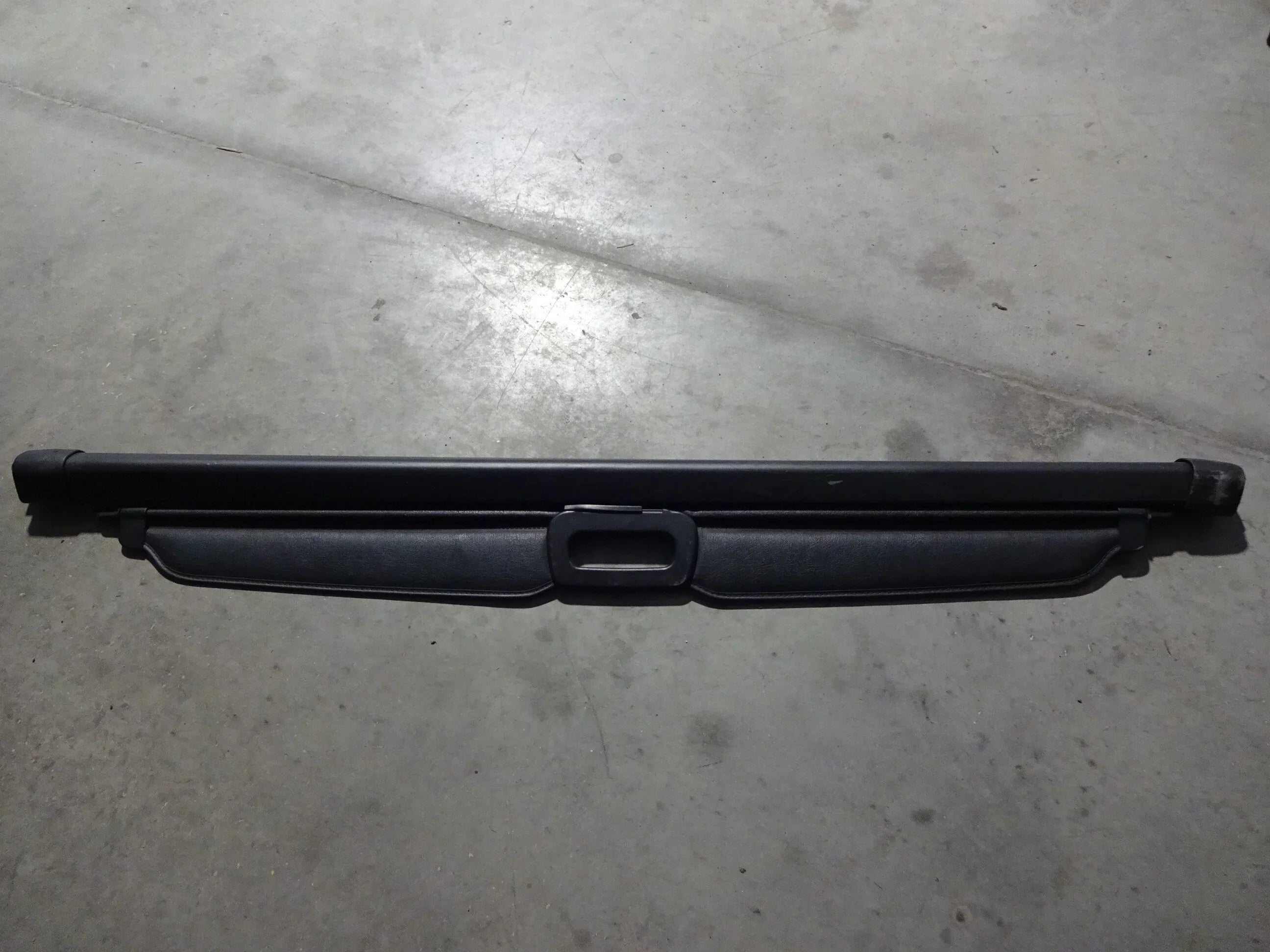 Black Pre-Owned Grand Cover (Good) Jeep Cherokee 2009 OEM Cargo Rear