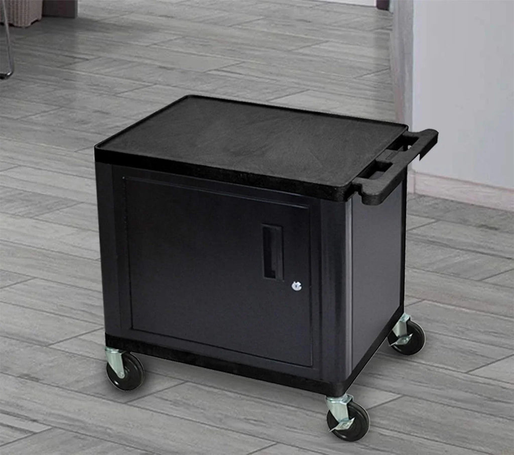 AV wo Shelves - Cabine Car