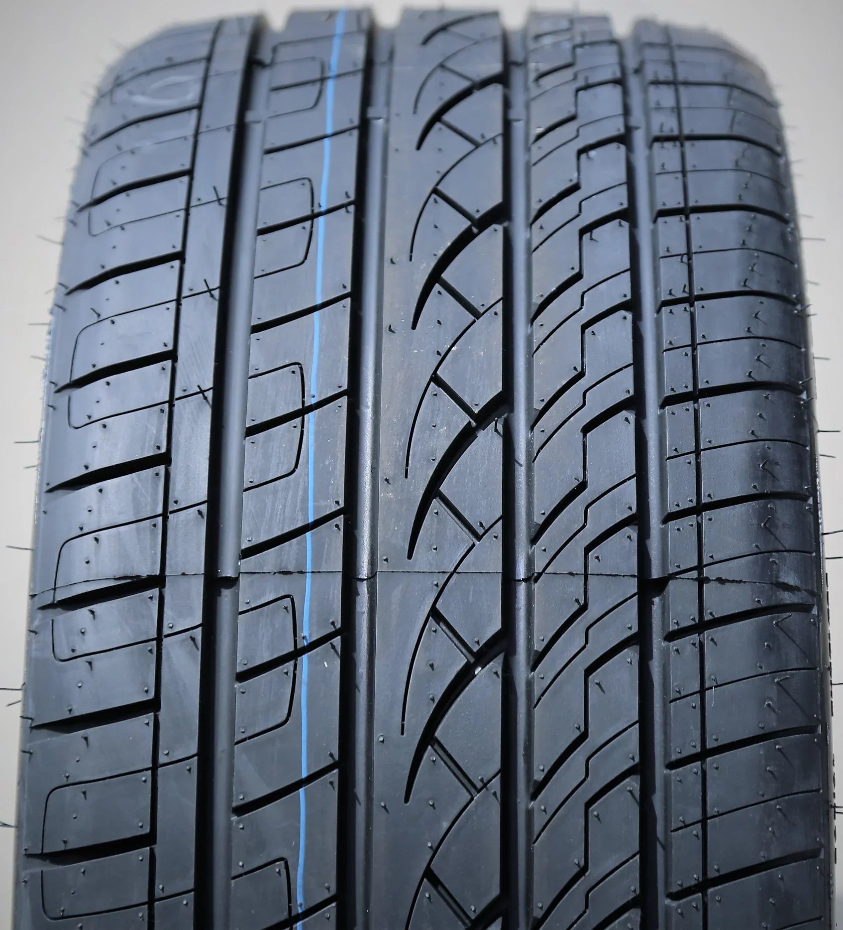 Durun M626 2014 2017-19 Mercedes-Benz 275/50R20 Fits: GL450 Tire GLS450 Base Performance 4Matic, 109W 275/50ZR20 A/S Mercedes-Benz
