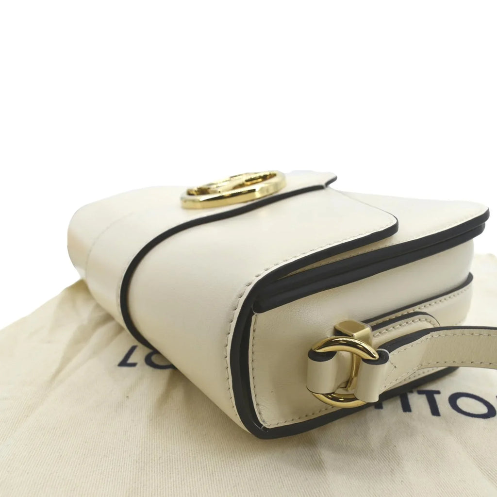 Pont Shoulder 9 Creme Calfskin Pre-owned Bag Leather